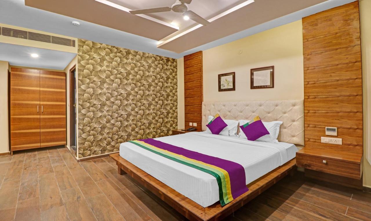 Treebo Premium Runway Suites, Marathahalli Бангалор Экстерьер фото